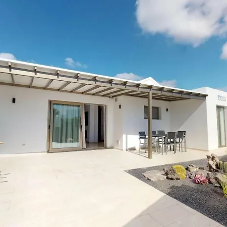 Villa Bonjour *